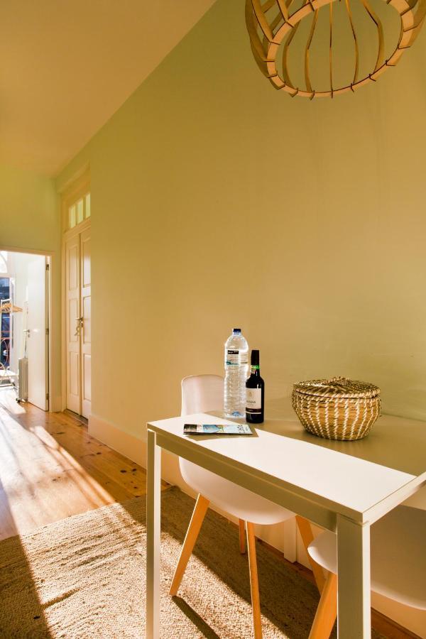 Aposentus - Riverside Miragaia Apartment Porto Exterior photo