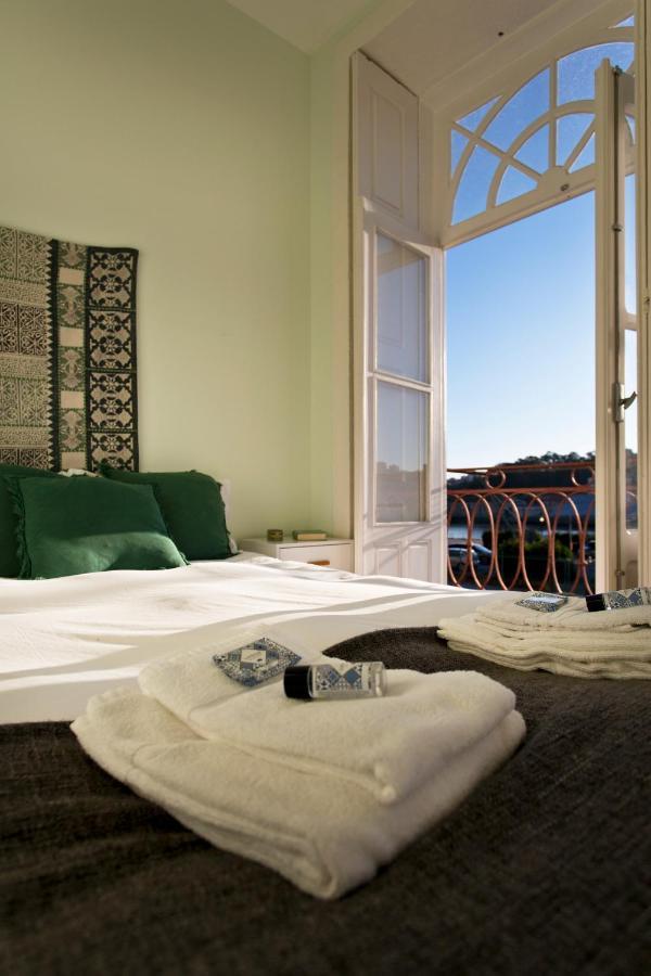Aposentus - Riverside Miragaia Apartment Porto Exterior photo